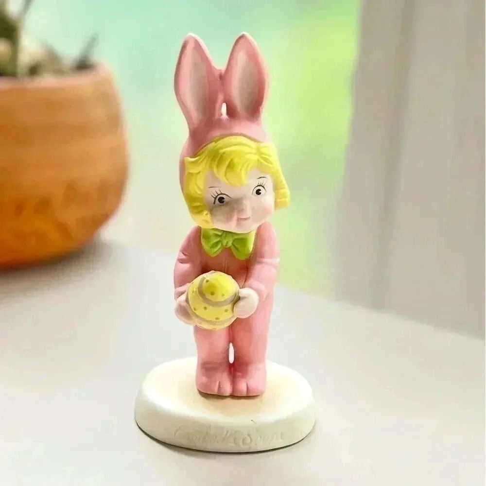 1995 Vintage Campbell’s Soup Girl Bunny Suit Easter Egg